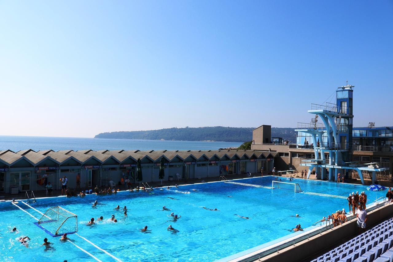 Sea Port Celebrity - Lets4holiday Appartamento
